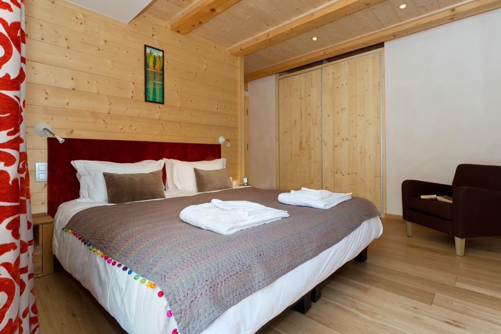 Chalet Isabelle Mountain Lodge 5 Star 5 Bedroom En Suite Sauna Jacuzzi Chamonix Bilik gambar